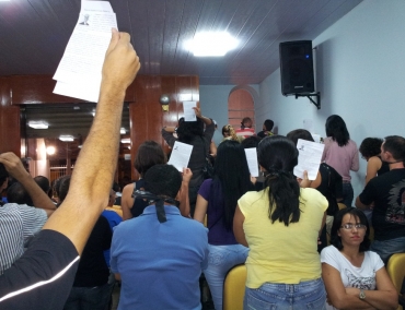 Protestos da Educação nas ruas e na Câmara Municipal